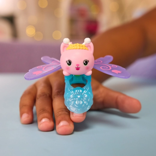 Pierścionek z figurką Kitty Fairy