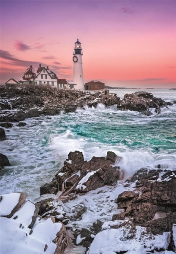 Latarnia morska Portland Head w zimowej scenerii