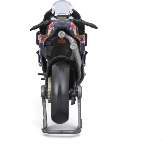 Szeroka tylna opona, podwójny wydech i stojak paddock