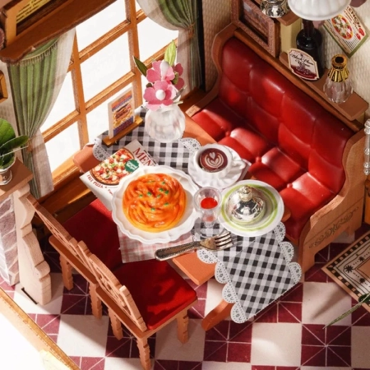 Szczegółowe mini bistro jako dekoracja