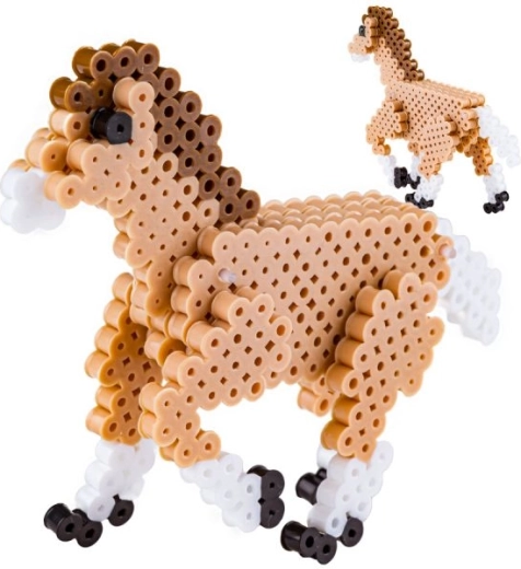 Figurka 3D konika z koralików