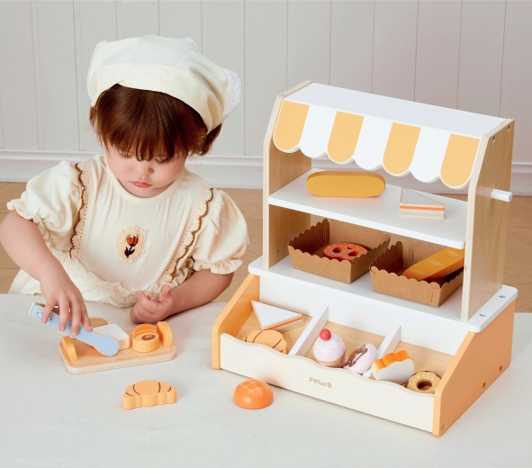 Realistyczny sklepik z przejrzystym układem