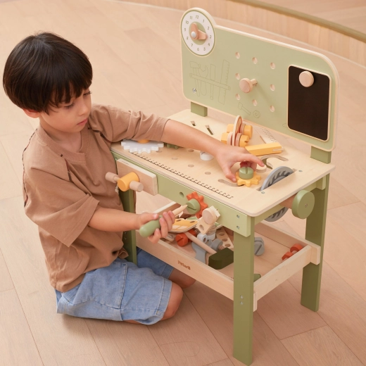 Prawdziwy warsztat dla małych majsterkowiczów