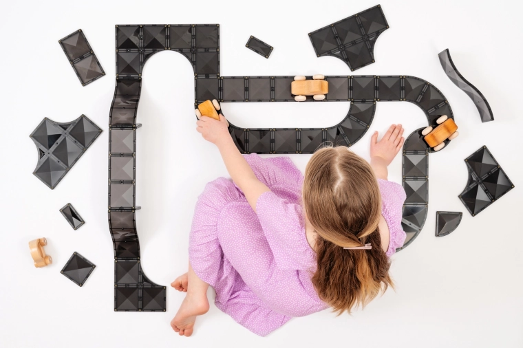 Buduj nieskończone trasy drogowe