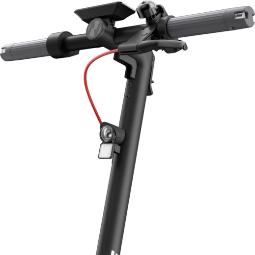 Bezpieczeństwo dzięki podwójnym hamulcom i kierunkowskazom