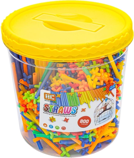 Około 800 elementów do dużych budowli