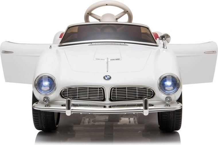 Otwierane drzwi i dopracowane wnętrze