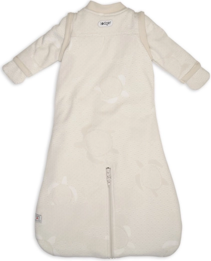 Delikatne materiały i przyjemne ocieplenie 2,4 TOG