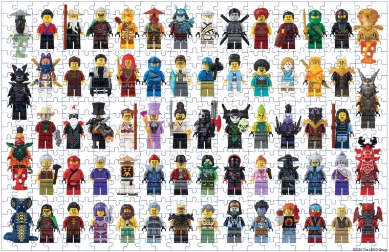 Ponad 60 minifigurek z 15 lat NINJAGO