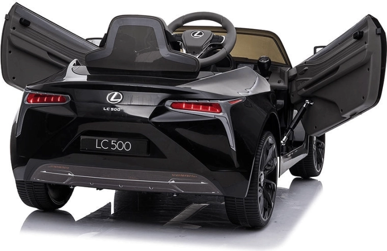 Realistyczny design LEXUS z otwieranymi drzwiami