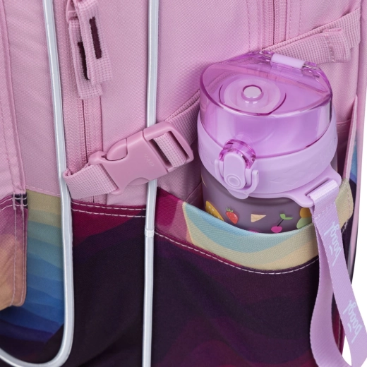 Praktyczne boczne kieszenie na butelkę