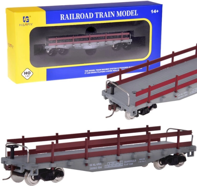 Otwarty wagon towarowy dla modelowej kolei H0 1:87