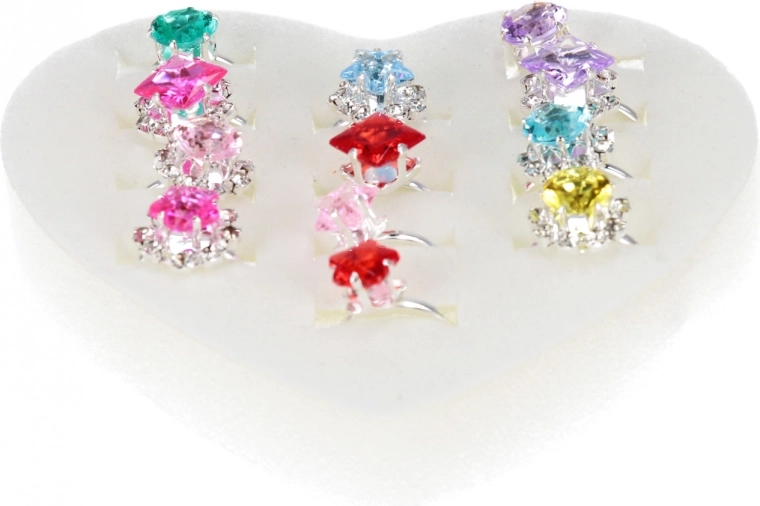 Bogaty zestaw 12 pierścionków