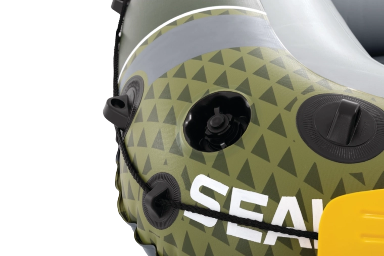 Stabilna i bezpieczna konstrukcja z mocnego PVC