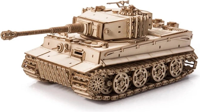 Szczegółowy drewniany model czołgu Tiger M1