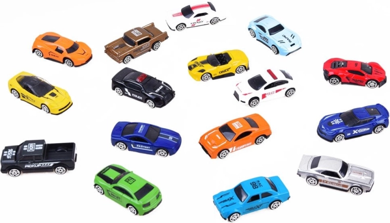 16 różnorodnych modeli