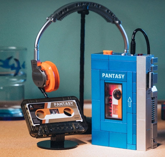 Ikoniczny wygląd retro jak z lat 80.