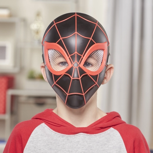 Design inspirowany Milesem Moralesem