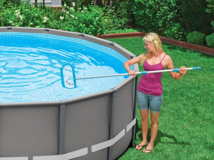 Kompatybilna z teleskopowym drążkiem INTEX