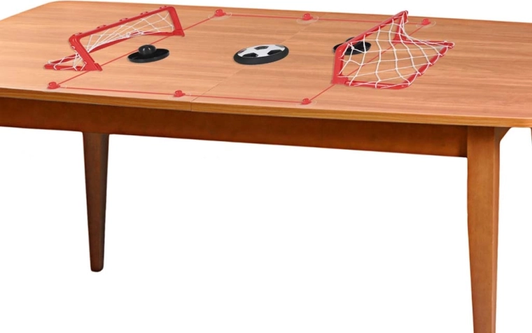 Szybki montaż boiska na każdym stole