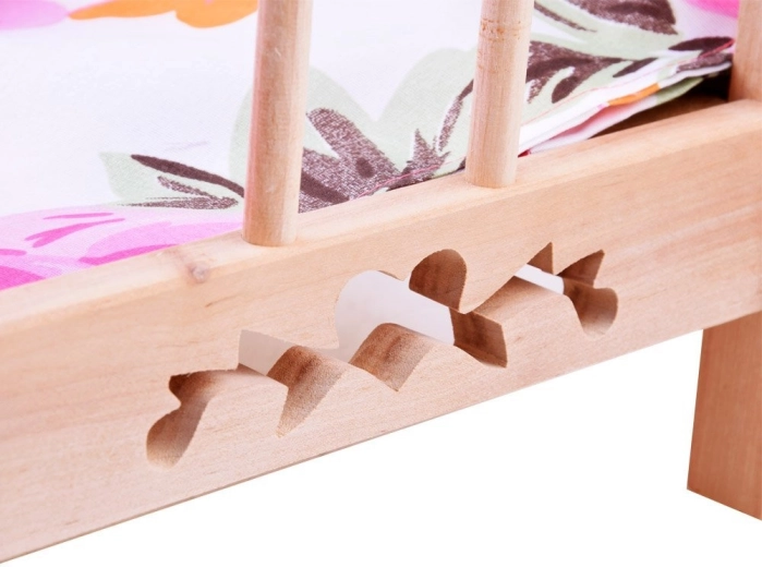 Naturalne drewno i solidna konstrukcja