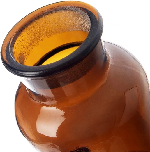 Szeroka szyjka dla wygodnego napełniania