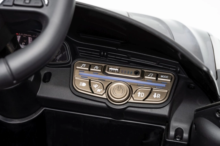 Multimedia z Bluetooth, USB, MP3 i AUX