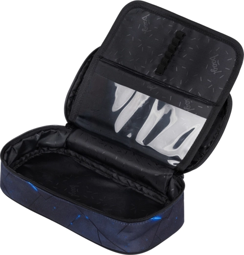 Sprytny piórnik z podwójną klapką