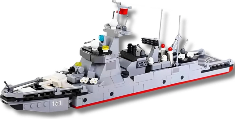 Szczegółowy pokład i realistyczne wyposażenie