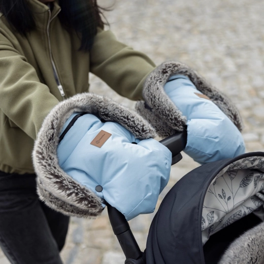 Uniwersalny montaż do każdego wózka