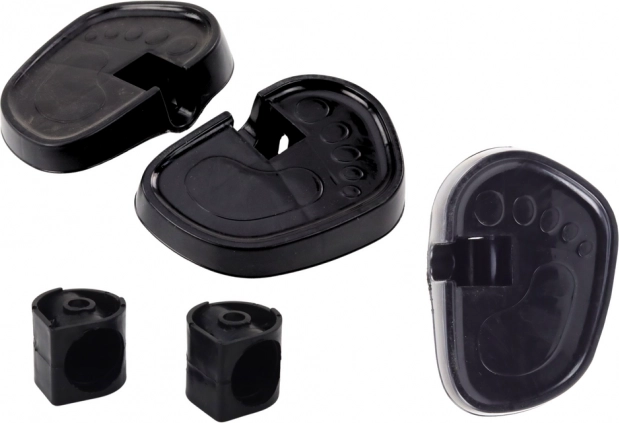 Plastowe pedały do modelu PRO500