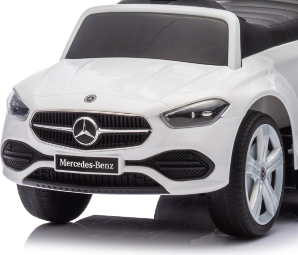 Realistyczne detale w stylu MERCEDES