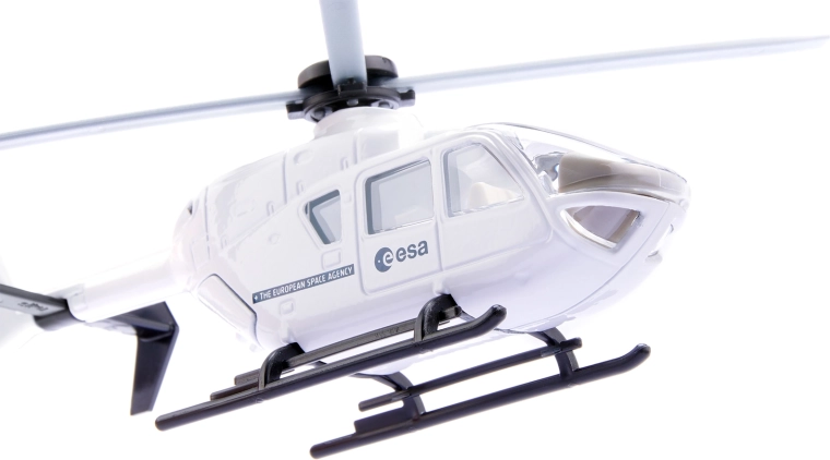 Stabilne płozy i wytrzymałe wykonanie