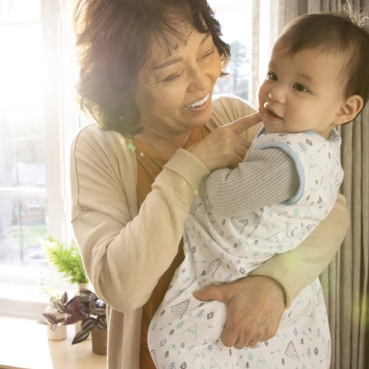 Łatwe nocne przewijanie dzięki długiemu zamkowi