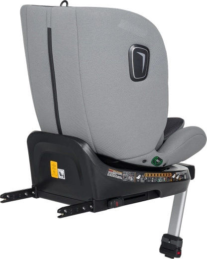 Bezpieczny montaż i-Size: ISOFIX i noga podporowa