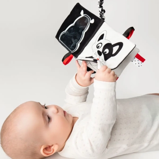 Łatwe mocowanie do wózka i zabranie ze sobą wszędzie