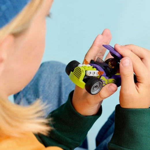 Otwierany dach dla łatwej zabawy