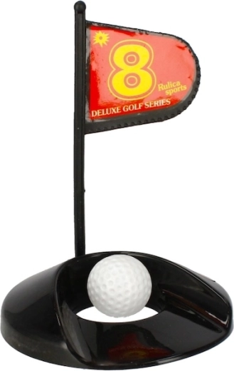 Cel z dołkiem i chorągiewką do treningu precyzji