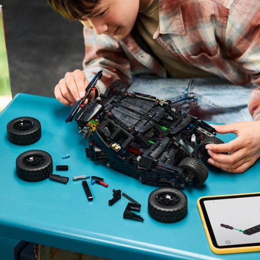 Budowanie z aplikacją LEGO Builder