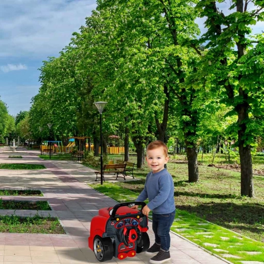 Pchacz–autko wspierające naukę chodzenia