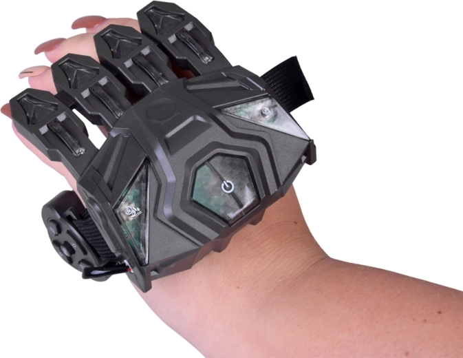 Dwa tryby sterowania: rękawica i pilot RC