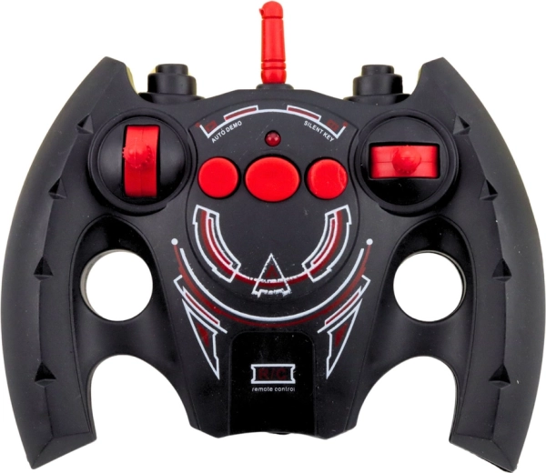 Stabilne sterowanie 2,4 GHz i intuicyjny kontroler