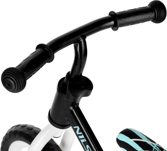 Rośnie razem z dzieckiem: regulowane siodełko i kierownica