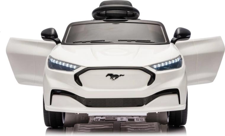 Realistyczne oświetlenie LED i sportowy wygląd