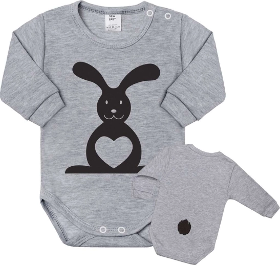 Praktyczne zapięcie dla łatwego ubierania