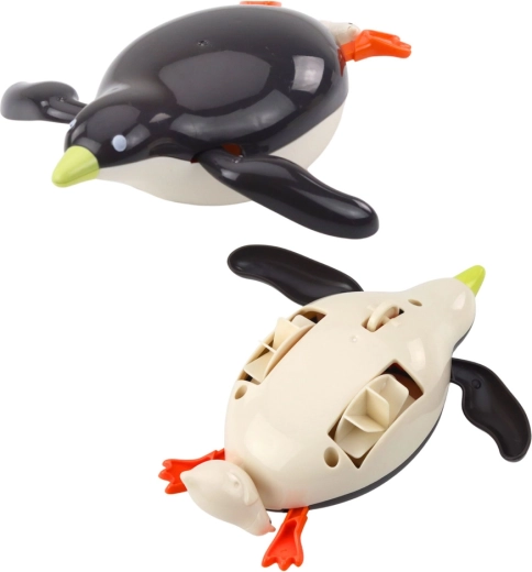 Pływa i „wiosłuje” dzięki mechanizmowi