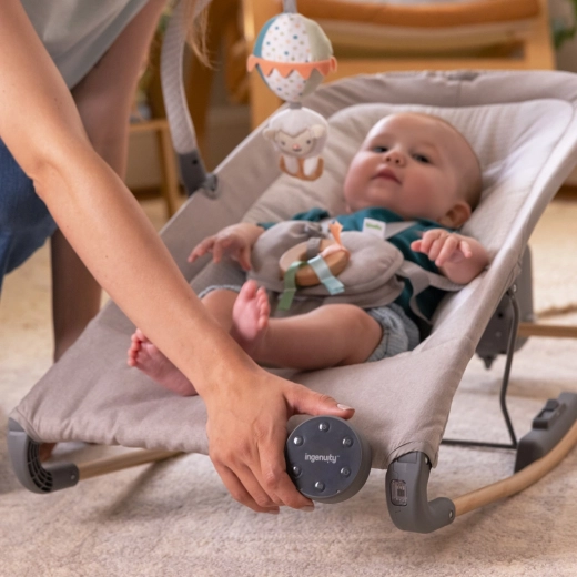 Komfortowe nachylenie i miękkie materiały