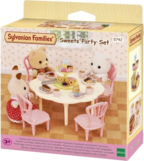 Sylvanian Families stół, krzesła i słodkości – zestaw do herbaty dla figurek