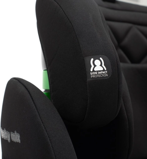 Bezpieczeństwo i-Size i zwiększona ochrona przy zderzeniu