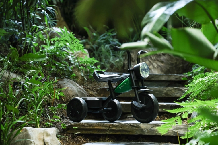 Płynna i stabilna jazda na kołach EVA